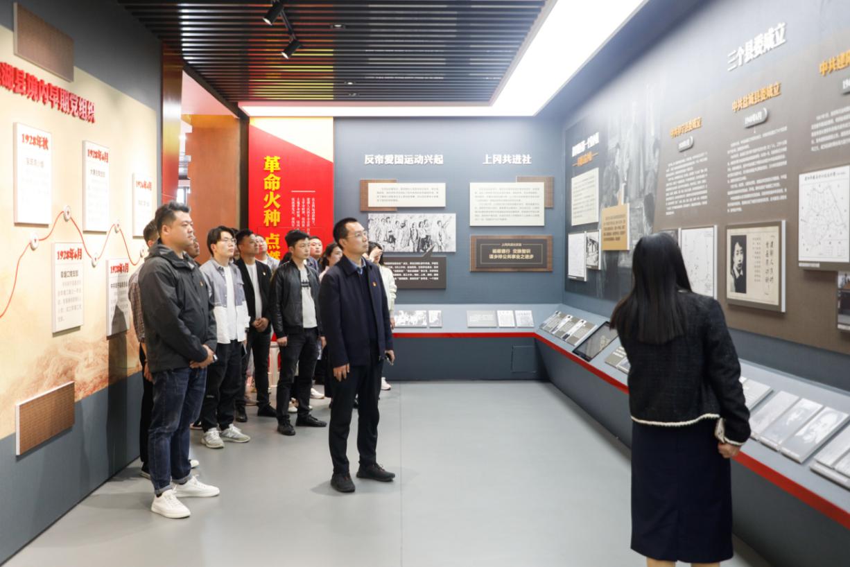 港產支部赴建湖廉政教育基地開展廉政實境教育2.jpg