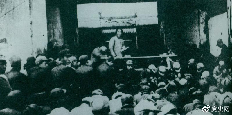 1935年12月27日，毛澤東在陜北瓦窯堡黨的活動分子會議上作《論反對日本帝國主義的策略》報告。